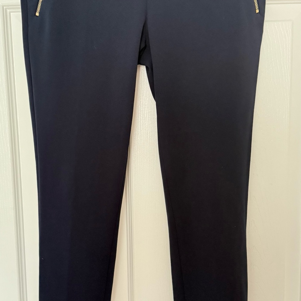 Tommy Hilfiger pants/leggings with Gold Zipper Accents